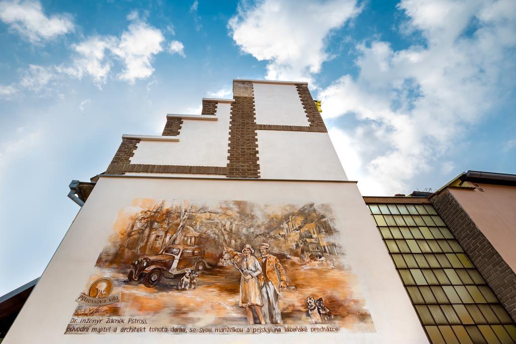 Pstrossova Vila - U Klasterni Zahrady Bechyne Luaran gambar